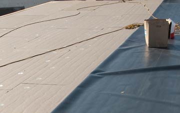disadvantages of Under The Wood flat roof insulation