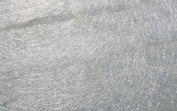 Under The Wood laminate fibreglass or shingles?